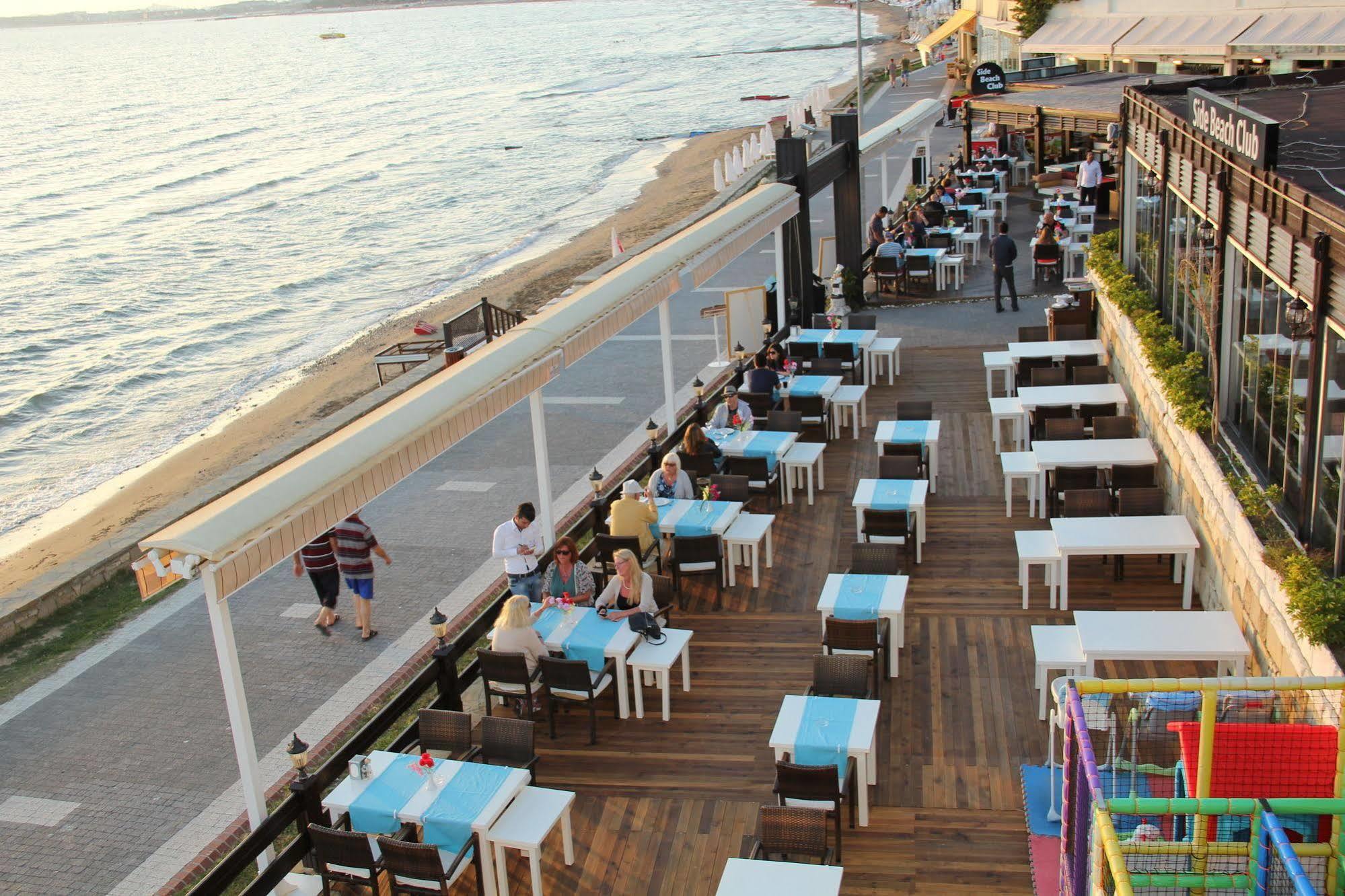 Side Beach Club Екстериор снимка