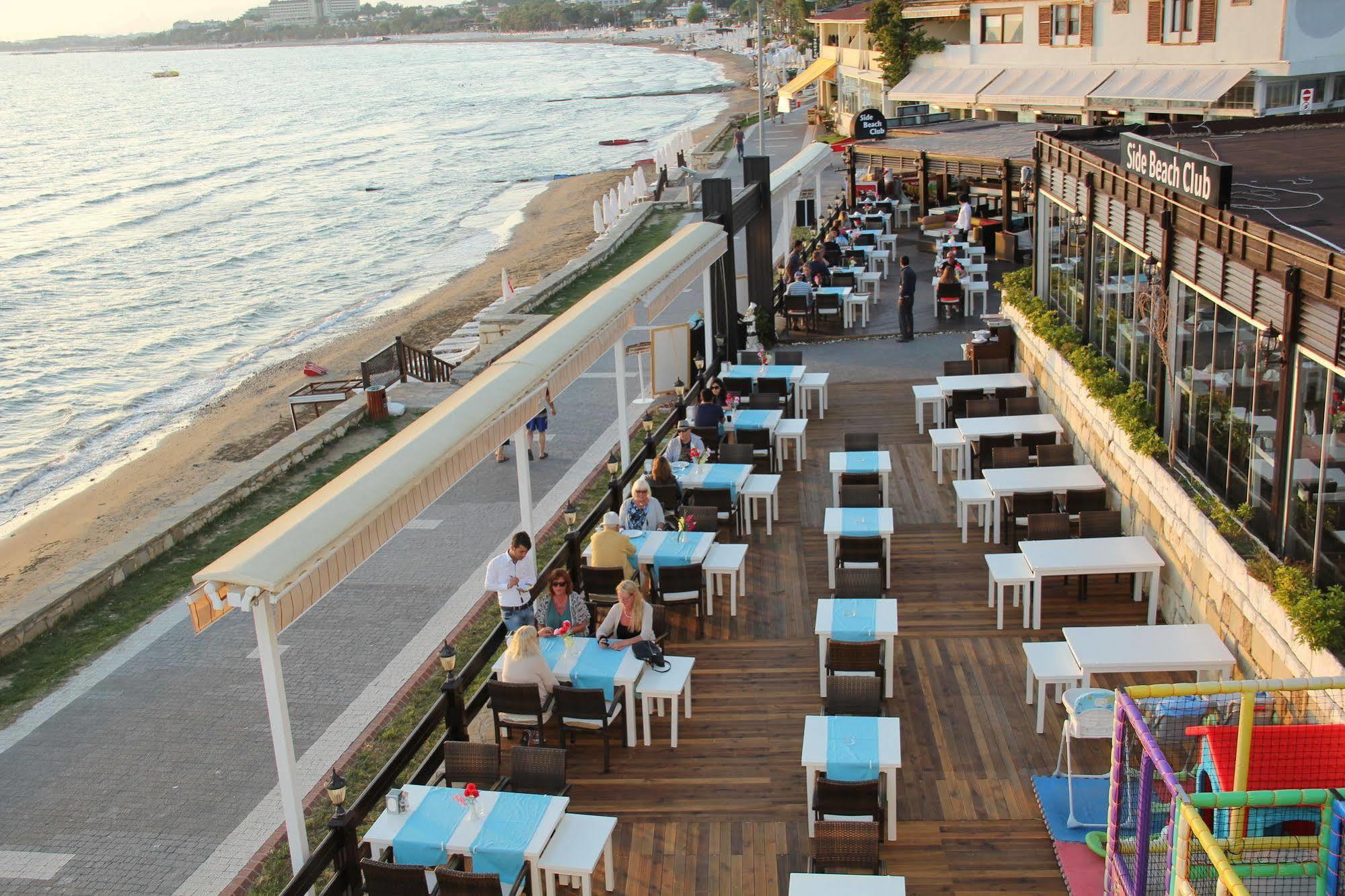 Side Beach Club Екстериор снимка